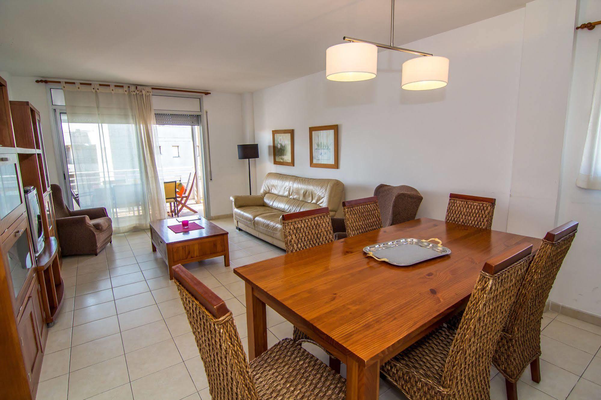 Agi Torre Quimeta Apartments Roses Exterior foto